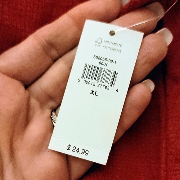 NWT Old Navy Red Tank Top - Picture 4 of 4